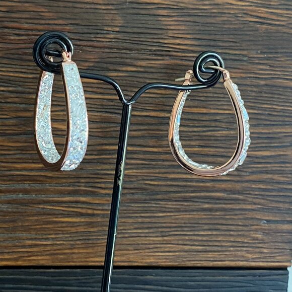 Fifth Avenue Rose Gold Crystal Oval Hoop Earrings NWT - Picture 3 of 8